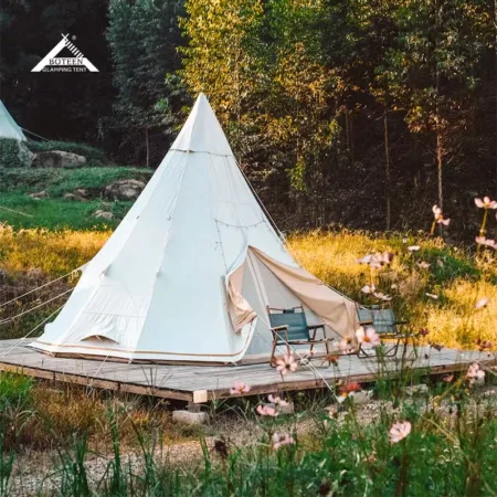 Hot Sale Outdoor Camping Indian Teepee Tent Waterproof Portable Luxury Glamping Family Camping Tipi Tent for Party Hiking Picnic