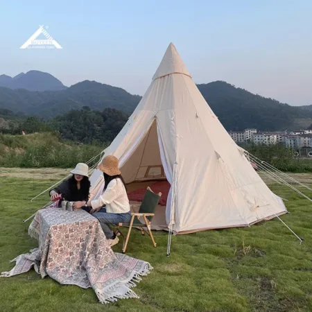 Wholesale Outdoor Camping Tent Waterproof Portable Luxury Family Glamping Tent Canvas Indian Tipi Party Tent for Picnic Events