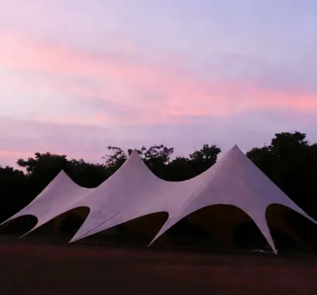 BOTEEN Summer Outdoor Event Glamping Safari Tents 3BR+LR Structure High-Strength Oxford Fabric >3000mm Waterproof Wind