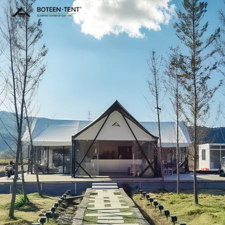 Luxurious Wild House Hotel Accommodation Tent Available in All Seasons with Transparent Glass Doors and Windows for a Wide View